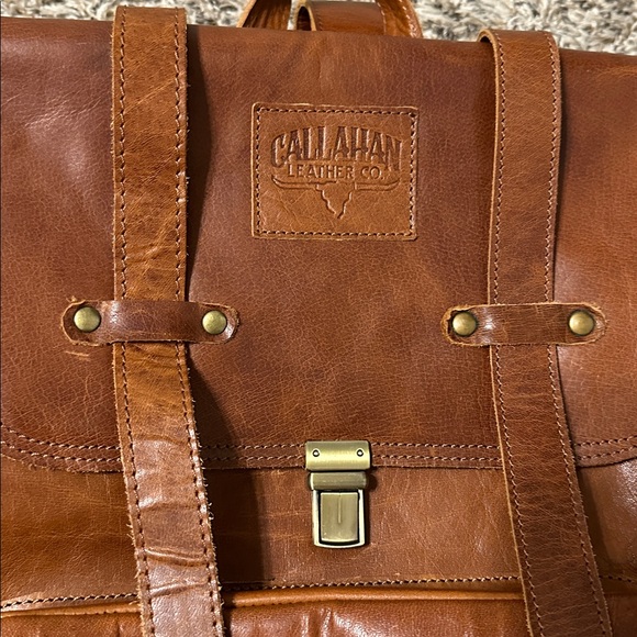 🤎 Leather Backpack 🤎 - Picture 3 of 13